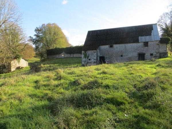 Aux portes de VIRE NORMANDIE, UNE PROPRIETE 