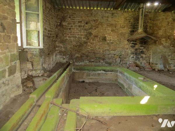 Aux portes de VIRE NORMANDIE, UNE PROPRIETE 