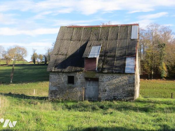Aux portes de VIRE NORMANDIE, UNE PROPRIETE 