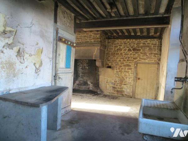 Aux portes de VIRE NORMANDIE, UNE PROPRIETE 