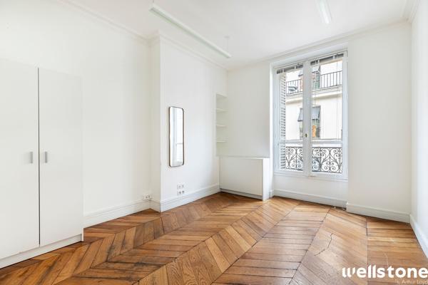 Bureaux à louer à PARIS 75001