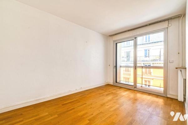 BOIS COLOMBES - QUARTIER GARE (15 MN ST LAZARE) - 3 PIECES. DERNIER ETAGE. BALCON.