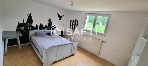 Pavillon sur sous-sol 106m², 5 chambres, 1000m² de terrain.