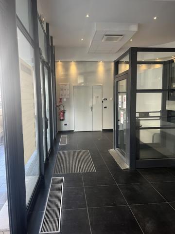 Bureaux à louer à MONTIGNY LE BRETONNEUX 78180