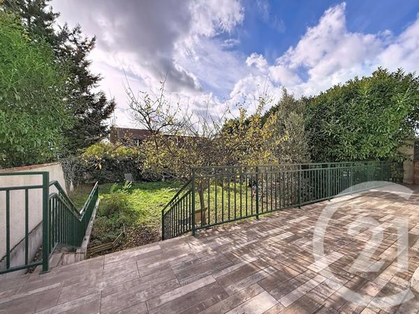 Maison à vendre  6 pièces - 187,81 m2 ST MAUR DES FOSSES - 94