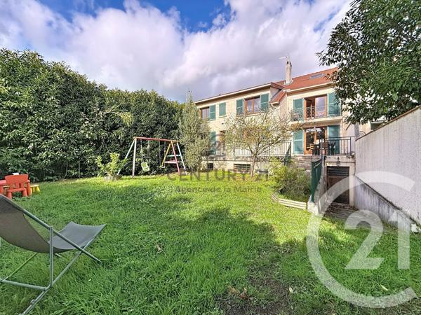 Maison à vendre  6 pièces - 187,81 m2 ST MAUR DES FOSSES - 94