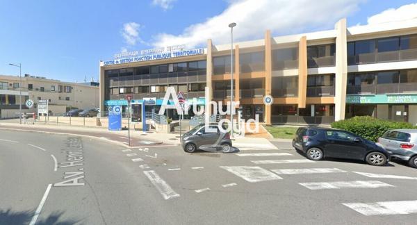 BUREAUX A LOUER DE 216 M² EN OPEN SPACE DANS LA ZONE ESPACE 3000