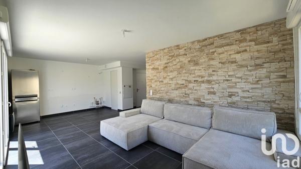 Appartement 3 pièces de 61 m² à Marseille (13011)