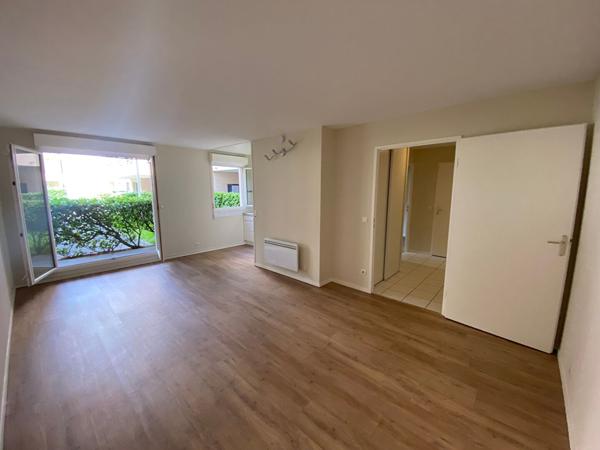 Appartement 2 pèces avec terrasse et parking - ROUEN