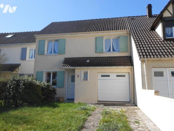 Maison proche des commodités à RAMBOUILLET