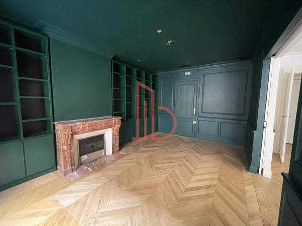 Bureau de 187 m² à louer à Bordeaux Jardin Public Quinconces