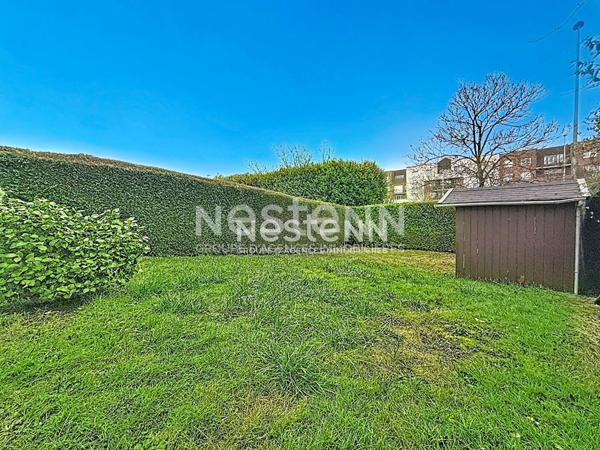 Maison Montigny Le Bretonneux 5 pièce(s) 107M², 3 chambres + sous-sol total, garage.