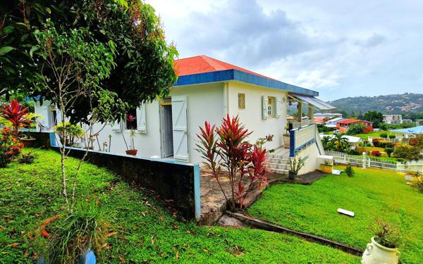 Maison à vendre    4 pièces •  Saint-Joseph