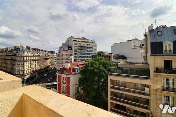 Appartement 3 pièces avec balcons -  WAGRAM - PEREIRE