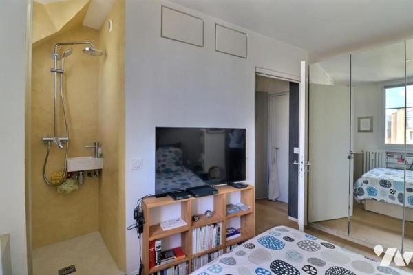 Appartement 3 pièces avec balcons -  WAGRAM - PEREIRE
