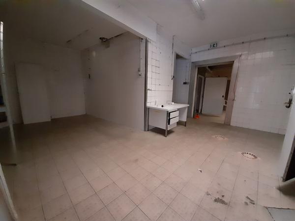 Local commercial 206.45 m2