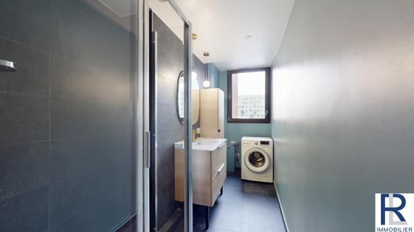 Paris (75014) Charmant 2 pièces de 53 m2 au 6ème étage à Paris 14