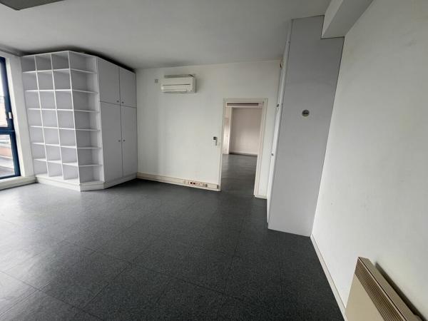 SAINT-AVERTIN LES GRANGES GALAND BUREAUX A LOUER DE 71 M² ET 1 PARKING