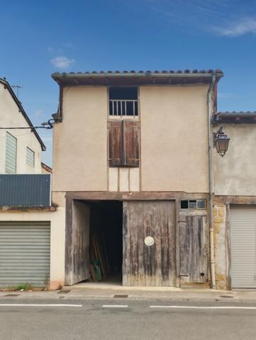 Maison à vendre 7 pièces TRIE SUR BAISE (65)