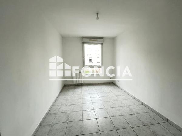 Location Appartement 2 pièces 41.42 m² - DE LA SIXIEME HEURE, DE LA JOI Amiens 80000