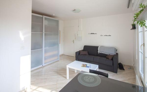 Appartement à louer    1 pièce •  Auvers-sur-Oise