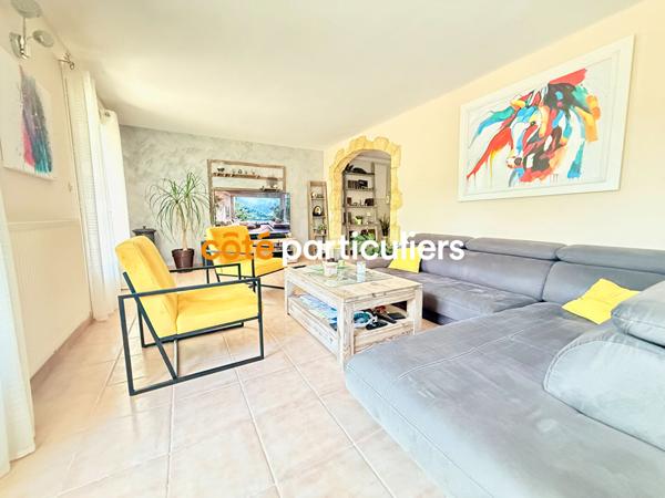 Vente Maison185 m² - 7 Pièces - CALVISSON (30420)