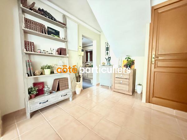 Vente Maison185 m² - 7 Pièces - CALVISSON (30420)