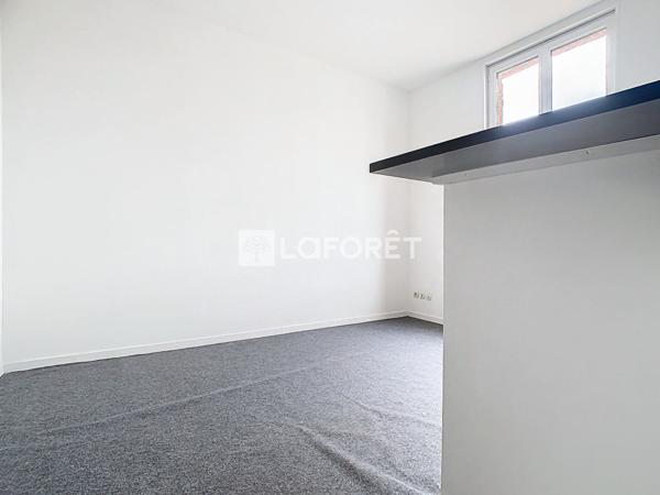 Location appartement Saint-Aubin-lès-Elbeuf - 2 pièce(s) - 27 m² - 410 €/mois