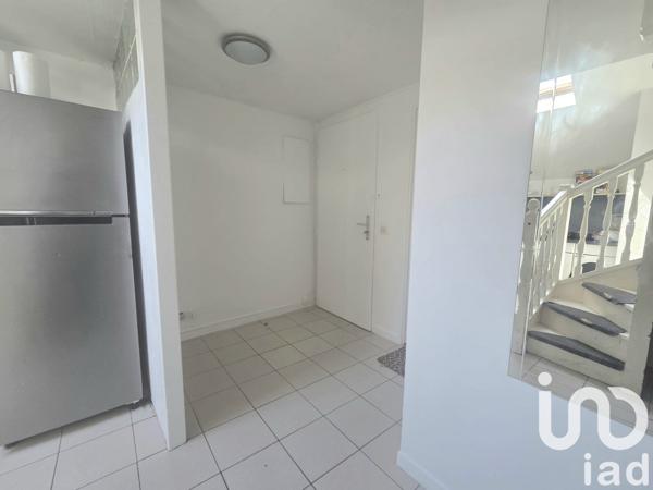 Duplex 3 pièces de 45 m² à Montmagny (95360)