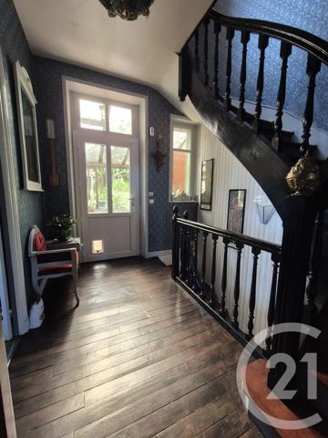 Maison à vendre  8 pièces - 200 m 2   BAGNOLES DE L ORNE NORMANDIE  - 61