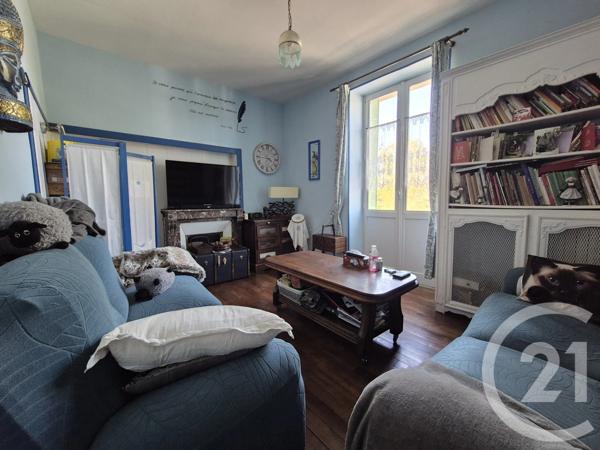 Maison à vendre  8 pièces - 200 m 2   BAGNOLES DE L ORNE NORMANDIE  - 61