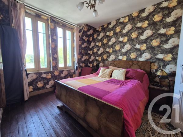 Maison à vendre  8 pièces - 200 m 2   BAGNOLES DE L ORNE NORMANDIE  - 61