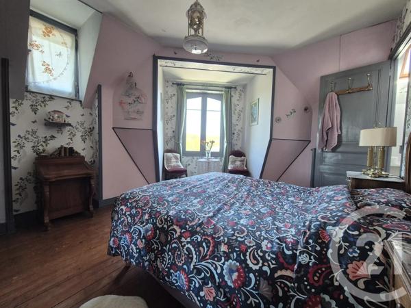 Maison à vendre  8 pièces - 200 m 2   BAGNOLES DE L ORNE NORMANDIE  - 61