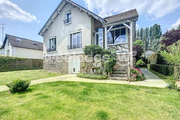 Maison à vendre 6 pièces de 125 m² à Vauréal