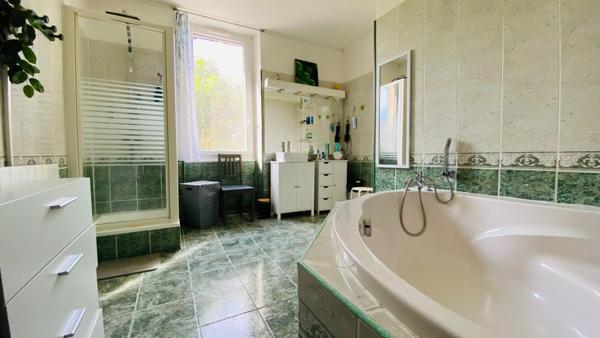 Maison 132m2 avec jardinet et garage