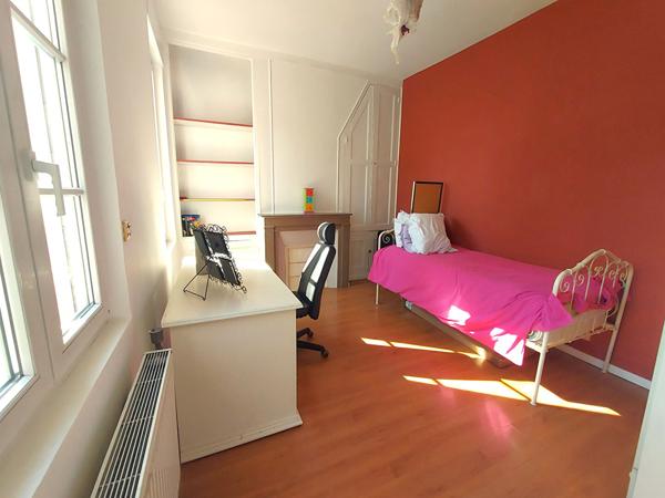 Maison 10 pièces 240 m2