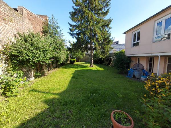 Maison 10 pièces 240 m2
