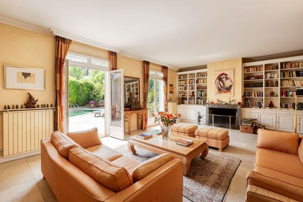 Vente Maison contemporaine Saint-Cloud 10 Pièces 465 m²