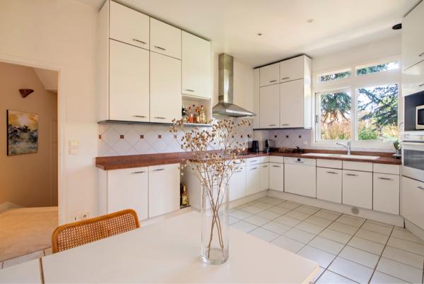 Vente Maison contemporaine Saint-Cloud 10 Pièces 465 m²
