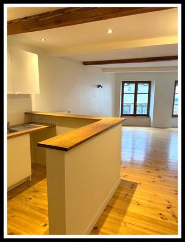 IMMEUBLE DE RAPPORT HYPER CENTRE DE SAINT ETIENNE