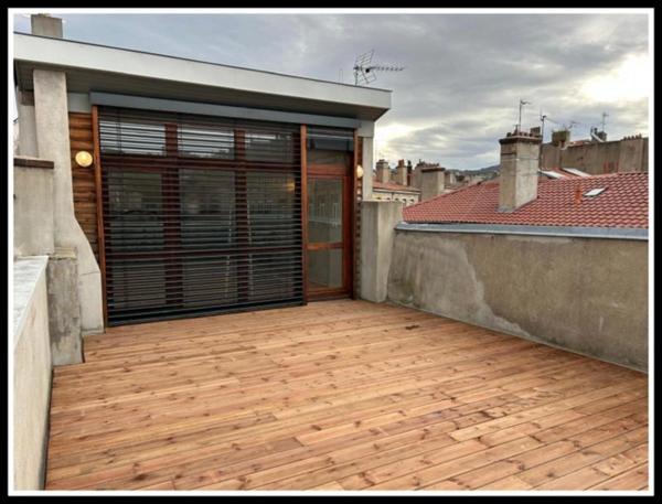 IMMEUBLE DE RAPPORT HYPER CENTRE DE SAINT ETIENNE