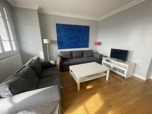LOCATION 69008 LYON - CHAMBRE A LOUER DANS T4 MEUBLÉ DANS RESIDENCE SÉCURISÉ - PROCHE METRO D ET TRAMWAY T6