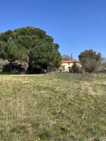 Labastide st Georges-Lavaur:  Maison 118 m² – Terrain 5000 m² – Dépendances