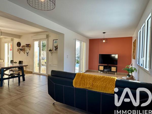 Maison à vendre 7 pièces 150 m² Saint-Cyr-sur-Loire