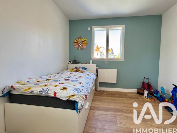 Maison à vendre 7 pièces 150 m² Saint-Cyr-sur-Loire