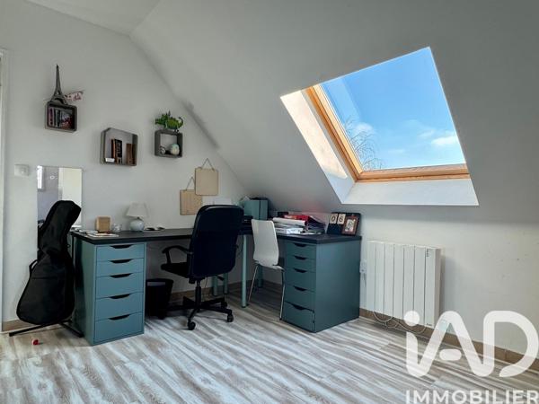 Maison à vendre 7 pièces 150 m² Saint-Cyr-sur-Loire