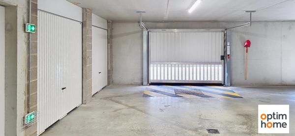 APPARTEMENT PLAIN PIED 50M2 ENVIRON - TERRASSE - PLACE DE PARKING PRIVATIVE - VENDU MEUBLE