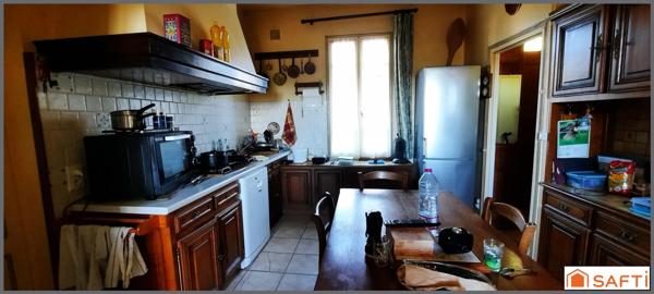 maison de village avec garage et jardin