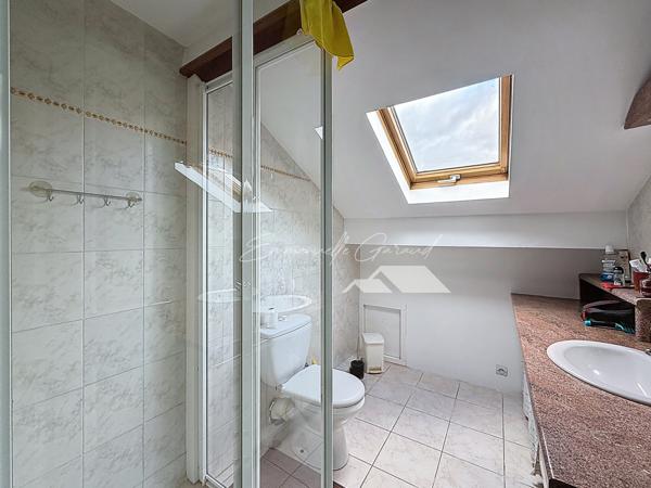 Millau (12100) Maison 6 pièces – 140 m² – Quartier calme à Millau – DPE B