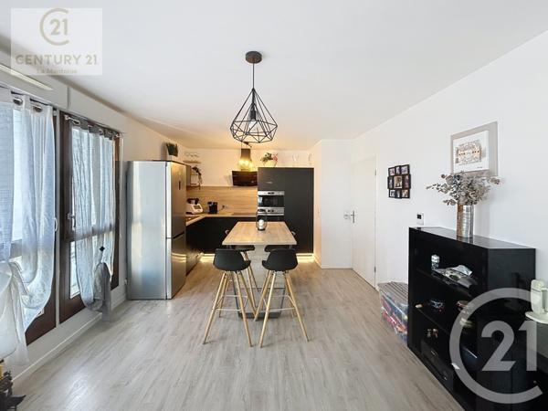 Appartement F4 à vendre  4 pièces - 69,83 m2 MANTES LA VILLE - 78